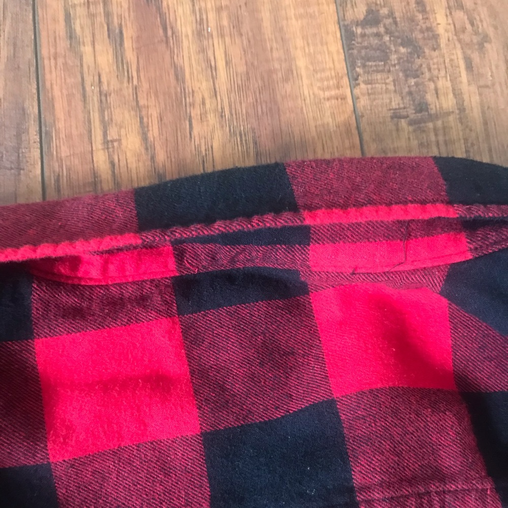 Men’s button down - Picture 7 of 7